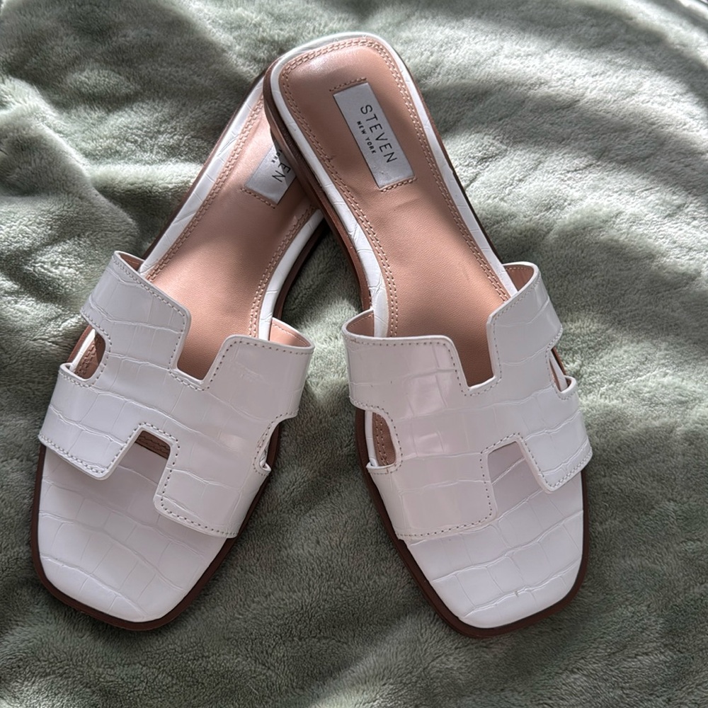 Steve Madden Sandals